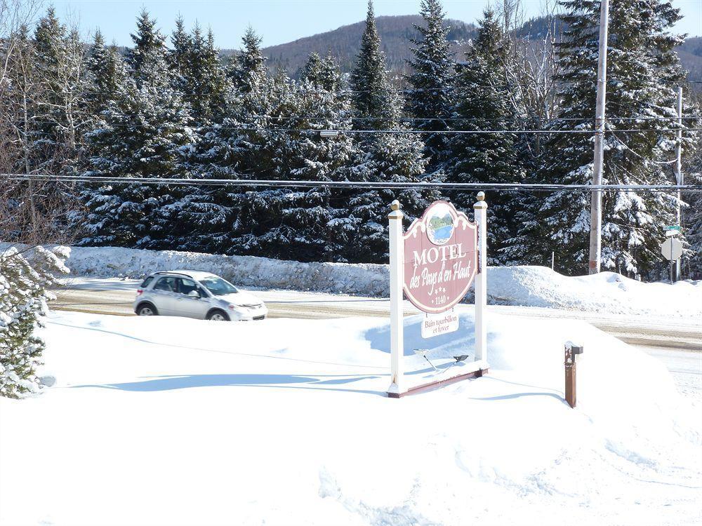 Motel Des Pays D'En Haut Val-David Exterior photo